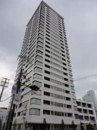大阪ウエストゲートタワー