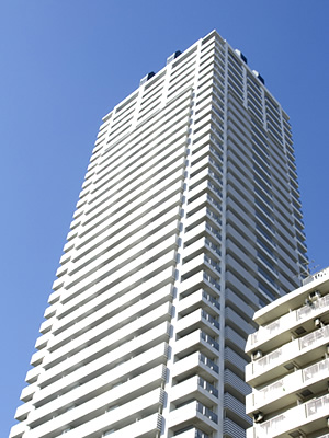 『○○マンション限定で探しているお客様がいます！』チラシの不動産会社に依頼